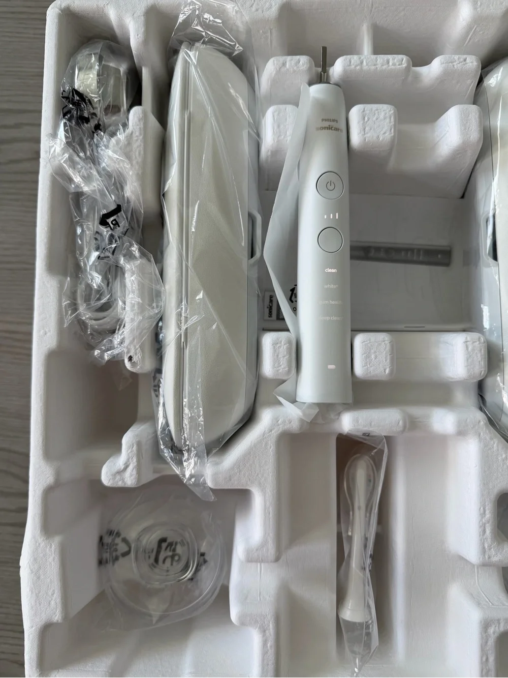 Philips Sonicare DiamondClean 9000 Electric Toothbrush - White
